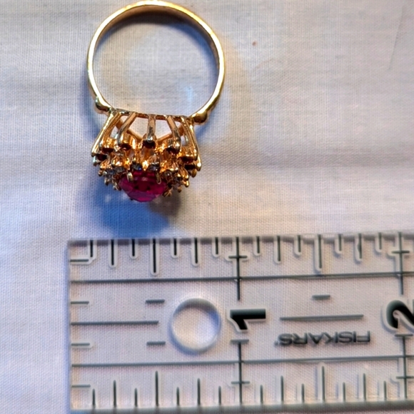 Gold Red Heart Shaped Teardrop Ring Simulated Rubies Diamonds Cocktail Size 9 - Picture 6 of 8